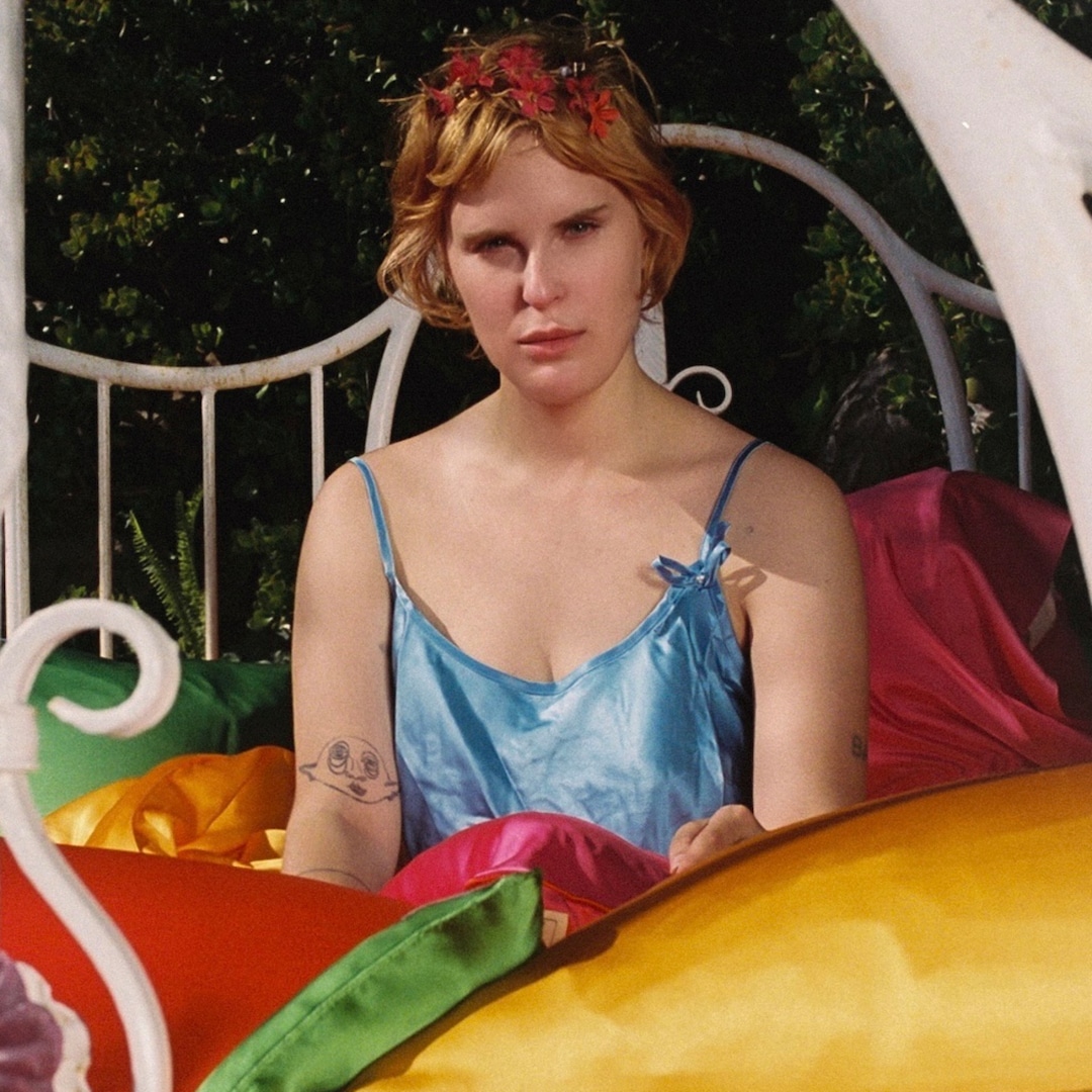 Tallulah Willis Shares Insight Into Her Mental Health Journey Tallulah Willis Shares Insight Into Her Mental Health Journey